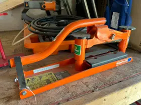 155.9.000 Belle Minipave Block Splitter-lightly Used