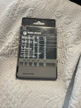 71-006 Black & Decker And 5 Piece Masonry Drill Bit Set 16725 Case Has Minor Wear