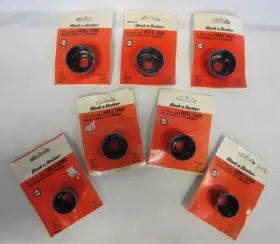 U-1277 Black Decker And Hole Saw Lot 1-1/2 Inch 1-3/4 2 Wood Composition Plastic
