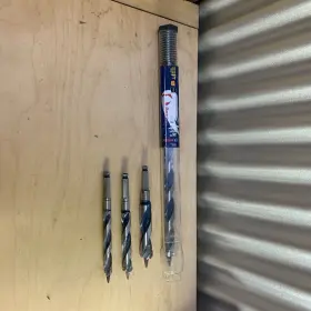 Nklt14 Bosch Daredevil 7/8 Inch Long Auger Drill Bit Plus 7.5 Set 5/8 3/4 1