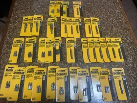 Dewalt 028874022119 Drill Bits Assorted Lot Of 36/with 17 Varieties