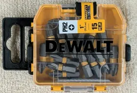 Dwa1ph2umf15 Dewalt 885911910316 Maxfit Ultra 1- Inch Ph2 Steel Screwdriving Bit Set 15-pc