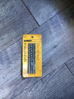 Dw1137 Dewalt 1/4 Inch Split Point Drill Bits Pk. 4