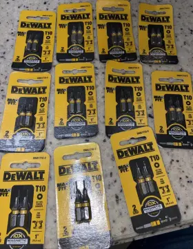 Dwa1t10-2 Dewalt 22 Pc Lot Of Max Fit T10 Magnetic Torx Bits Brand New