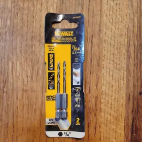 Dwa5007 Dewalt Black And Gold Hss Drill Bit 1/4 Inch Hex Shank Impact Ready 7/64 -