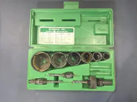 Greenlee 783310034780 830 Variable Pitch Hole Saw Kit. 7/8 Inch Thru 2-1/2 With Case