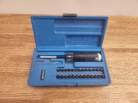 Sbk-100 Magna Screwdriver Set With Bits And Case Model Usa