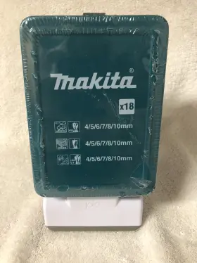 D-47173 Makita Mixed Drill Set Metal Box -18 Pieces- Brand New