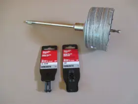 46-20-5255 Milwaukee 4 3/8 Inch Sds Plus Core Bit And 13 Adapter