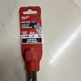 48-20-3967 Milwaukee Sds Max Mx4 Solid Carbide Drill Bit 1-1/8 In X 17 For Concrete