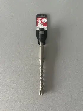 48-20-4300 Milwaukee 5/8 Inch X 5 10 Spline 4 Cutter Carbide Bit