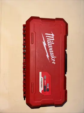 48-32-4017 Milwaukee Shockwave Bit Set Red Case Used Some New Bits