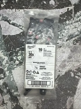 48-32-5732 Milwaukee 10pc Shockwave 1/4in Hex To 1/2in Square Socket Adapter