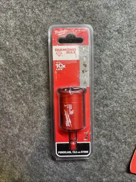 49-56-0517 Milwaukee 1 Inch Diamond Max Hole Saw