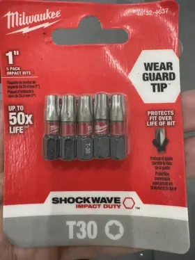 48-32-4637 Milwaukee Tool 1 Inch Torx T30 Shockwave Impact Duty Insert Bit 5 Pk