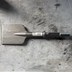 48-62-4020 Milwaukee Tool 1-1/8 Inch Hex Demo 17-1/2 Asphalt Cutter