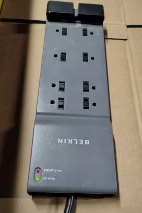 E152555 Power Belkin 8 Socket Bar