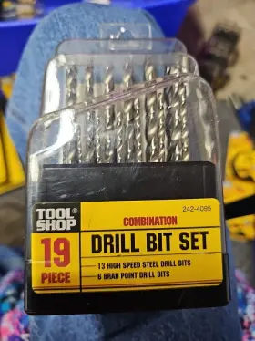 242-4095 Tool Shop 19 Piece Drill Bit Set. Combination. 13-high Speed Steel Bits. 6-brad